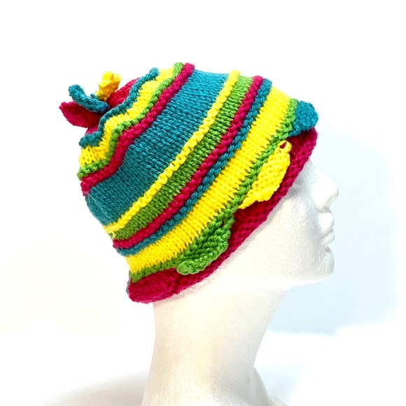 NWT Hand Knit Bright Colorful Rainbow Striped Beanie Hat Size 12-24 Mos. - Picture 4 of 10
